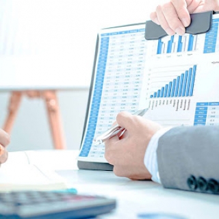 M&A – Empresas sendo vendidas e compradas Consultoria Empresarial Passivo Bancário Ativo Imobilizado Ativo Fixo M&A – Empresas sendo vendidas e compradas Avaliação Patrimonial Inventario Patrimonial Controle Patrimonial Controle Ativo